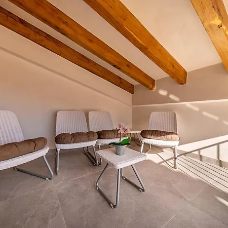 Casa Leon 84 By Sealand *